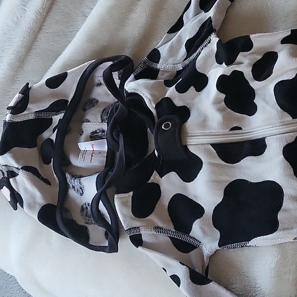 Hanna Andersson cow outfit